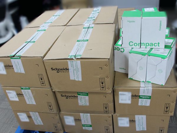 Schneider ComPact NSX