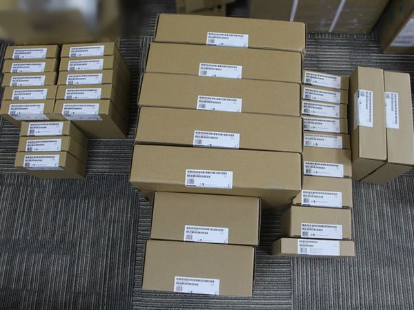 Siemens SIMATIC HMI and SIMATIC S7-1500 Siemens SIMATIC HMI and SIMATIC S7-1500